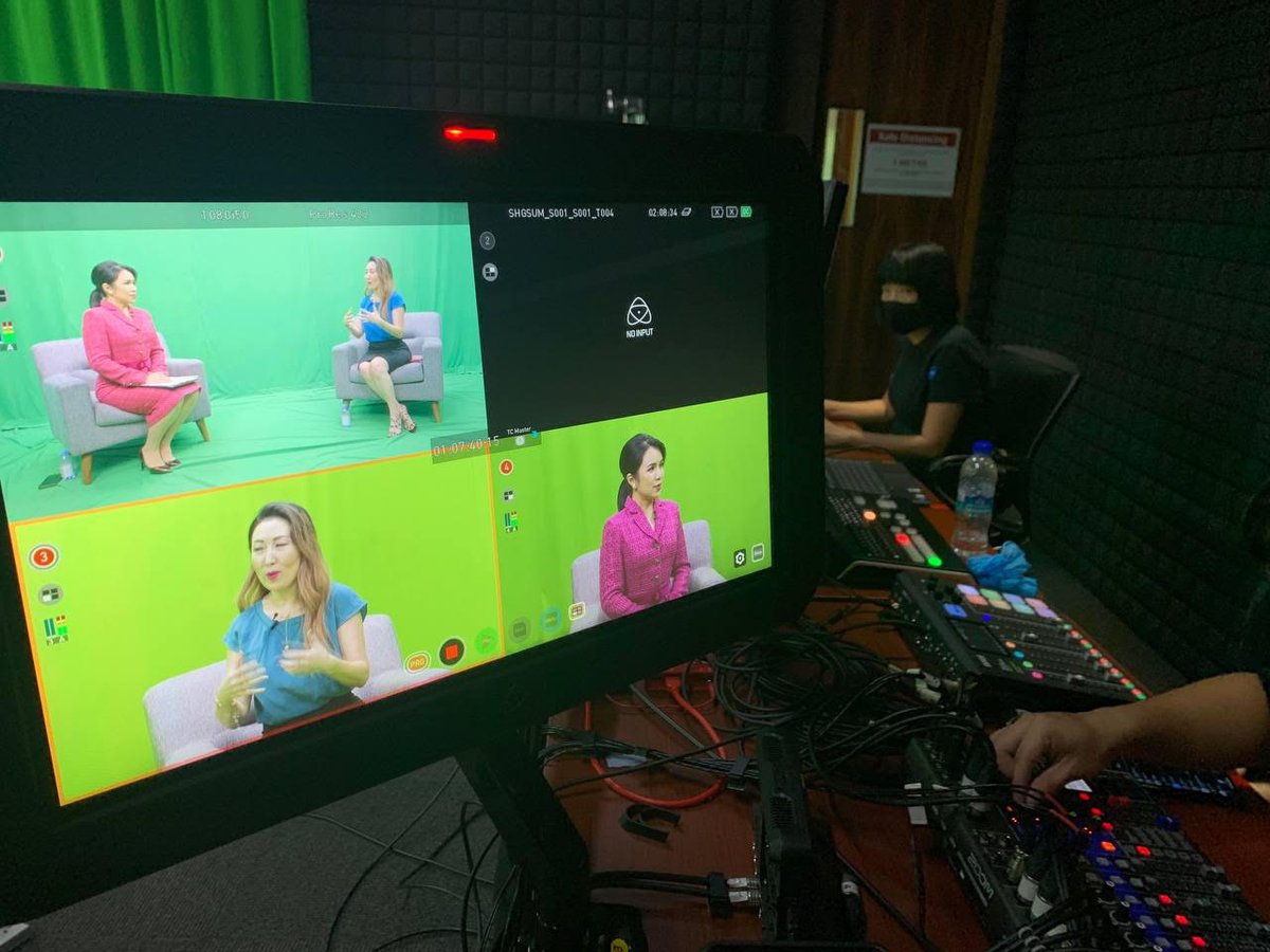 gnowbe's tweet photo. 🎬It’s a wrap!  
👩🏼‍💻Our founder &amp; CEO, @soykang was invited to speak about the role &amp; impact of #womenintech for @CreditSuisse’s Women Empowerment Video Series. Stay tuned for the official release to hear So-Young’s powerful story as a female in tech.

👉🏼https://t.co/ksN12H8GrL https://t.co/9tRItpdXFd