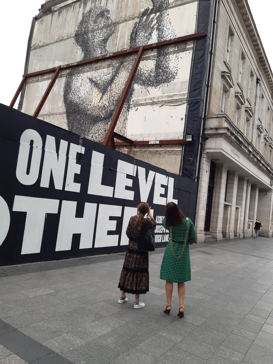 TheHughLane's tweet photo. Thank you @LordMayorDublin for stopping by this week to visit our #PassFreely installtion on O'Connell Street with our exhibition curator Victoria Evans https://t.co/FA2NjvkknW