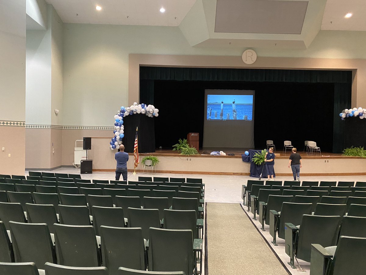 We are almost ready in Richland Parish! @La_Believes #LAExcellentEducators #Classof2022 #DreamTeachersLA
