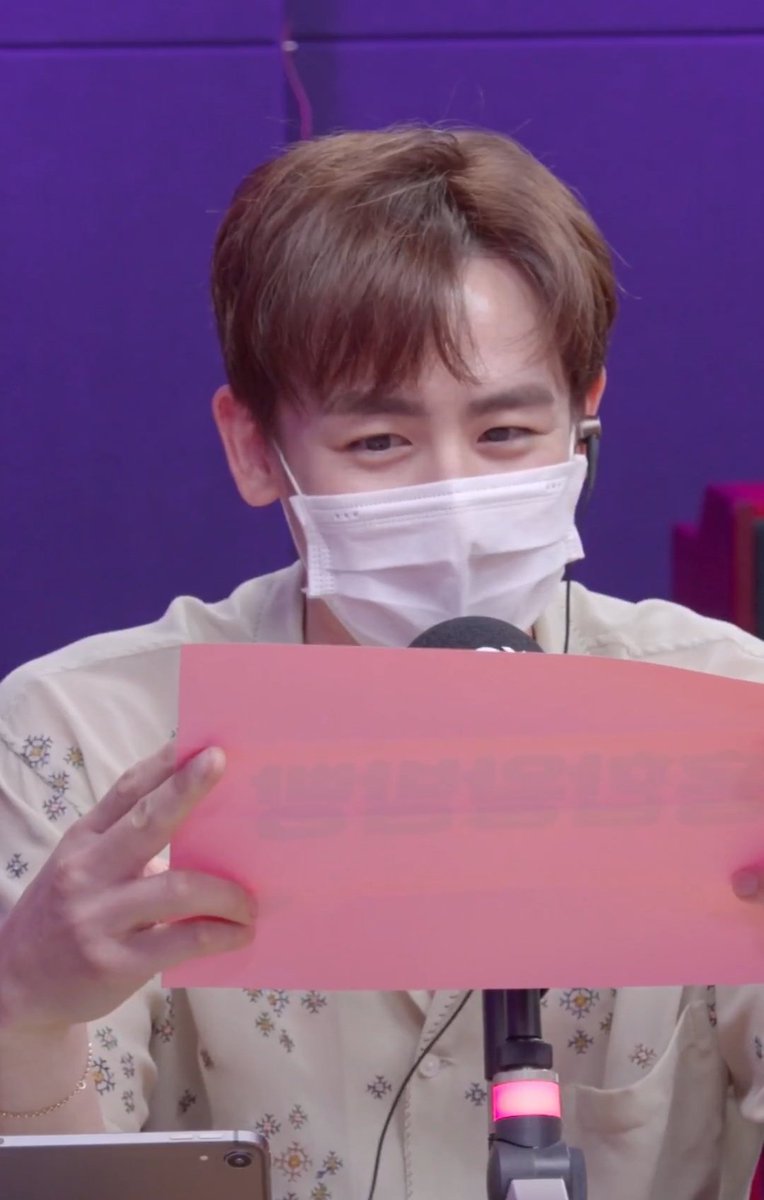NICHKHUNLOOKS's tweet photo. https://t.co/xPXMgiPmDn