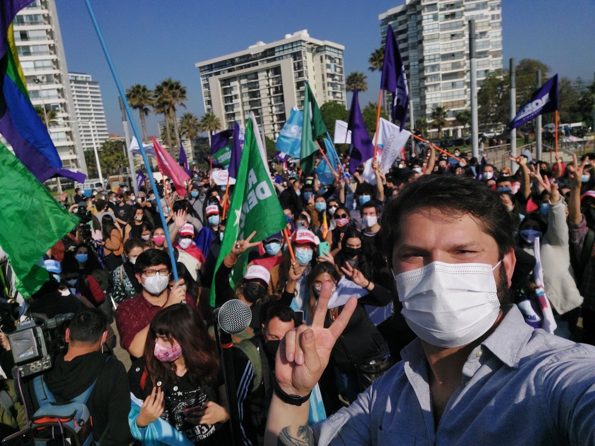 manuos011275's tweet photo. El domingo la Victoria se escribirá con B!!
#BictoriaconBdeBoric!
#Bictoria
 #GabrielBoricPresidente https://t.co/j3I83R6Apy