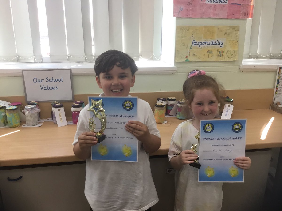 Huge congratulations to Year 4’s Effort Prize winners, Poppy and Andrei for their hard work and sheer determination to improve and progress. Also to our Star Award winners for this half term, Amar and Faith for super enthusiasm, independence and self-belief. Well done all!