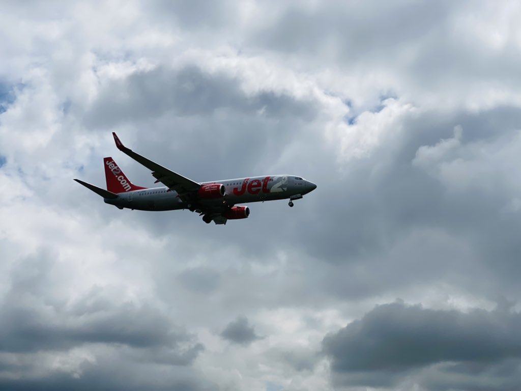 enelbackgalley's tweet photo. Aquí y ahora. ✈️ https://t.co/4LxYjbkxPz