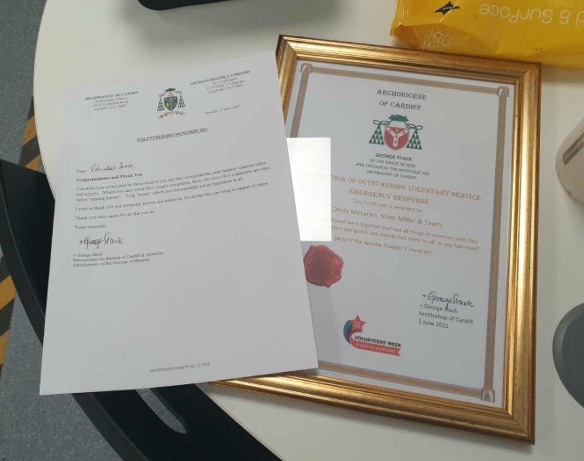 DigitAlly09's tweet photo. **Thank you**
Volunteer Award from @CatholicCardiff for work #PPEmanufacuture #communitywork &amp; money raised during #Covid_19 
Over £9000 raised 
2500 Face visors 
1000+ essential items  
Food hampers and baskets 
Tablets for community to stay in touch with family +muchmore 💙 https://t.co/ai07fNt5xl