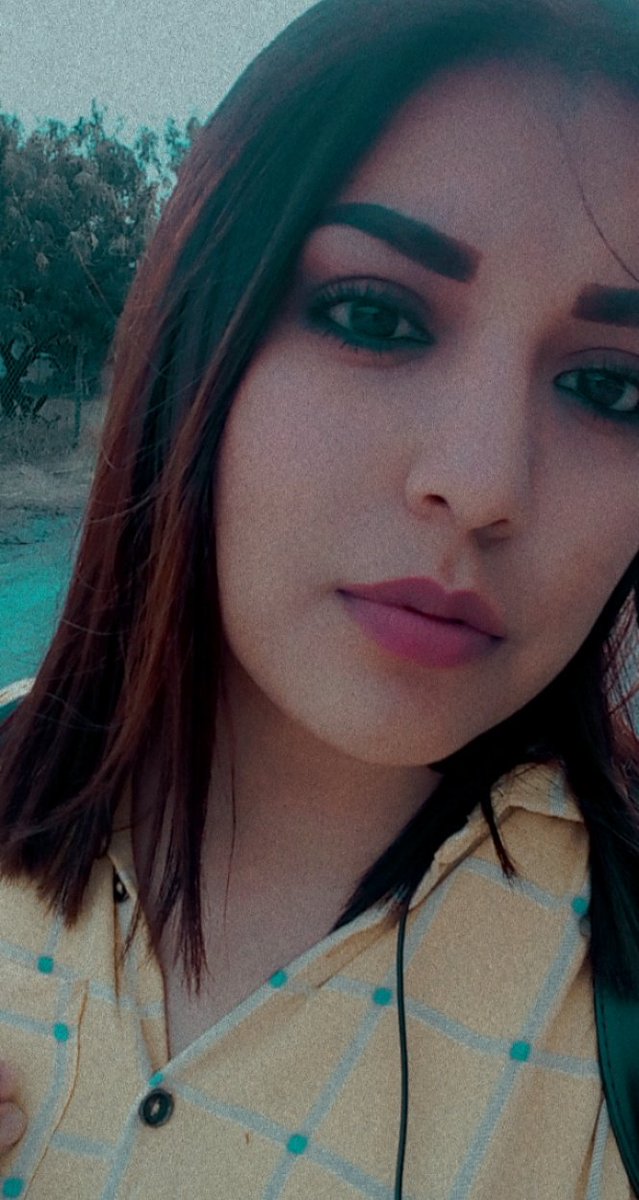 YanelyCastillo3's tweet photo. La soledad sería mi fiel compañera 🖤 https://t.co/UTRpmOfQBV