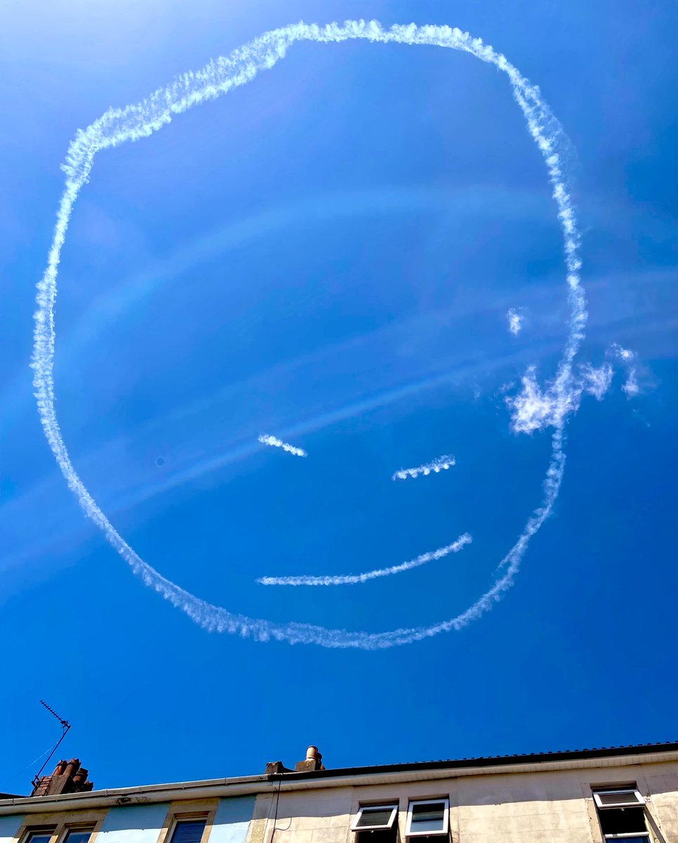 sr_gb's tweet photo. Bristol graffiti now sky based 😁 https://t.co/cApvCbyeaj