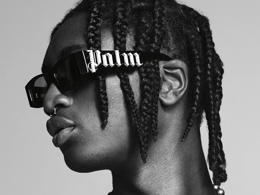 LuisaViaRoma's tweet image. Palm Angels looks to eyewear this season with some of the hottest sunglasses out. The Palm squared model and the Angel squared are straight out of a 90's music video and we're all about that vibe. Shop the collection ► bit.ly/3wKQOmH