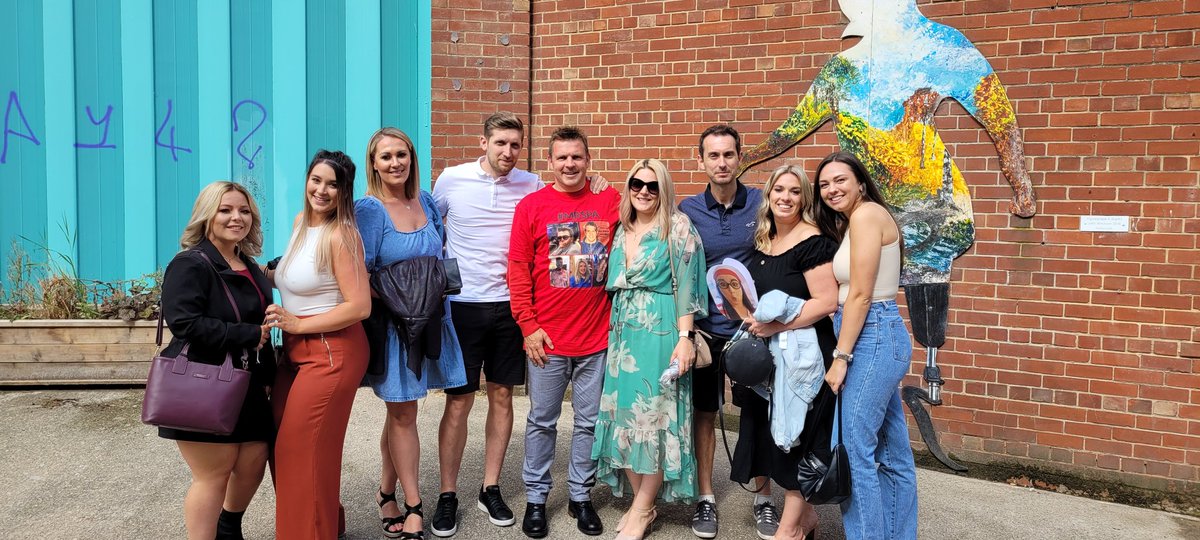 It really is the end of an era today. After 11 years <a href="/SheffPark_Acad/">SheffieldParkAcademy</a> I am leaving. Thank you to all my friends and colleagues at school you have made this week magical. Thankyou to <a href="/SPA_PE_/">SPA_PE</a> and <a href="/UnitedSport1/">United Sport</a> for all your hard work and support. Best wishes to everyone.  👏😍😭