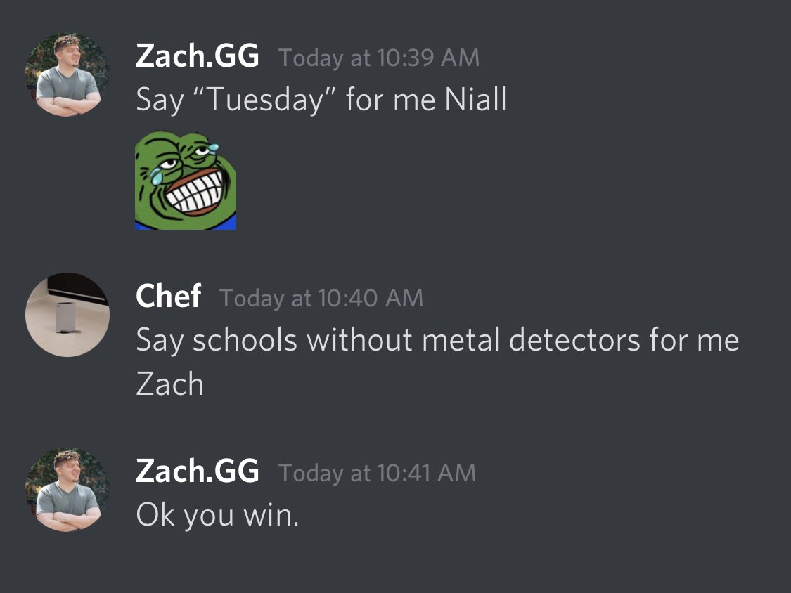 zachgg's tweet image. When you try to roast your British friend as an American 💀