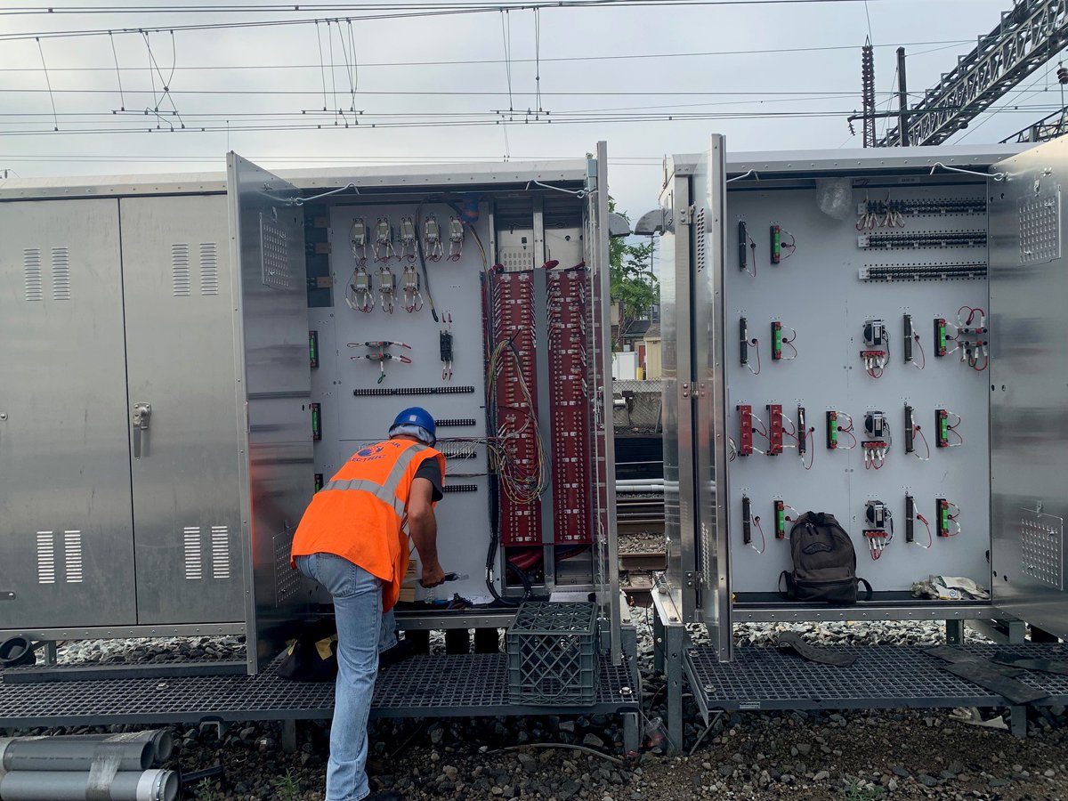 Click on the link below to see this week's construction progress photos with captions on Flickr! 🚧

flic.kr/s/aHsmWe463S

#EastSideAccess