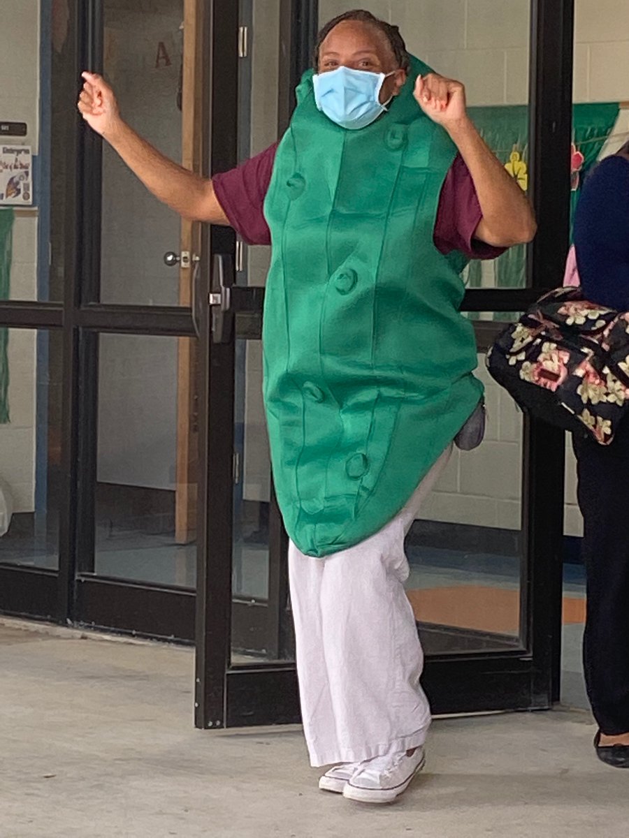 SHOUT OUT TO OUR CAMPUS SUMMER SCHOOL COORDINATOR 
#frozenpicklefriday #nisd #braunstation #SummerSchool #nisdsummerschool2021