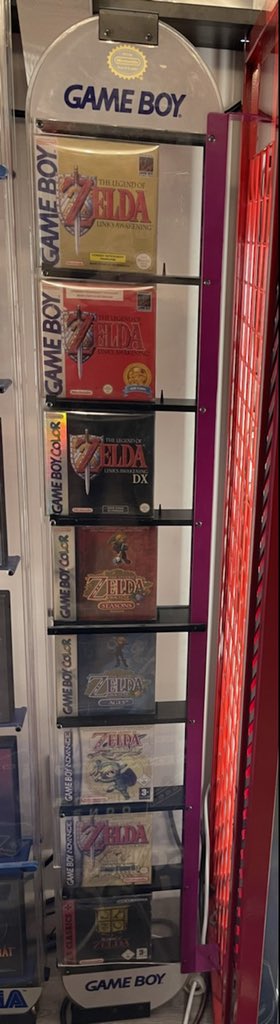 Une petite photo de ma vitrine Zelda sur Game Boy #TLOMZ6
