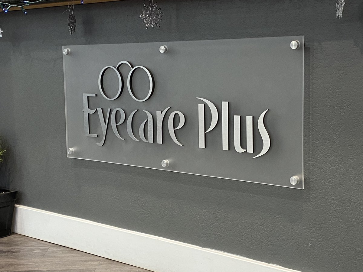 i360scottsdale's tweet photo. Reception signs are an essential branding element for any office! #EyeCarePlus #DrKessler #Optometry #Scottsdale #Image360Scottsdale https://t.co/7cjnXeYvG1