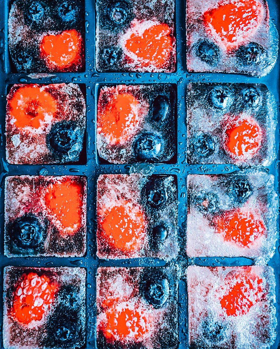 Thirsty? Sangria Ice Cubes!  Ice ice baby but make it fruity with alchohal #KosherintheKitch Get the #recipe here kosherinthekitch.com/sangria-ice-cu…