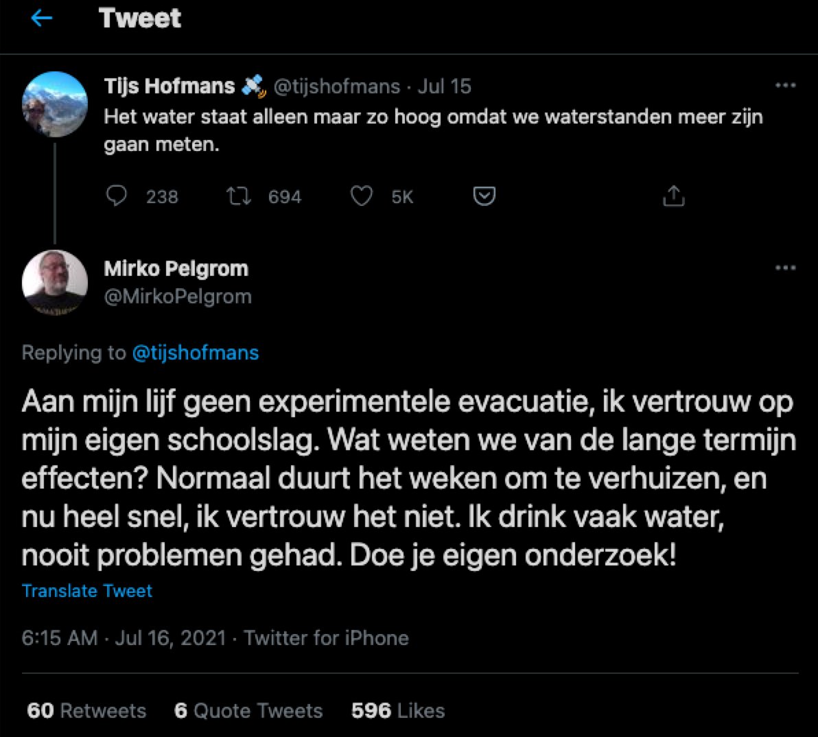 Burgemeester's tweet photo. De winnende tweets van de dag. #watersnood https://t.co/yFPFKb7L0z