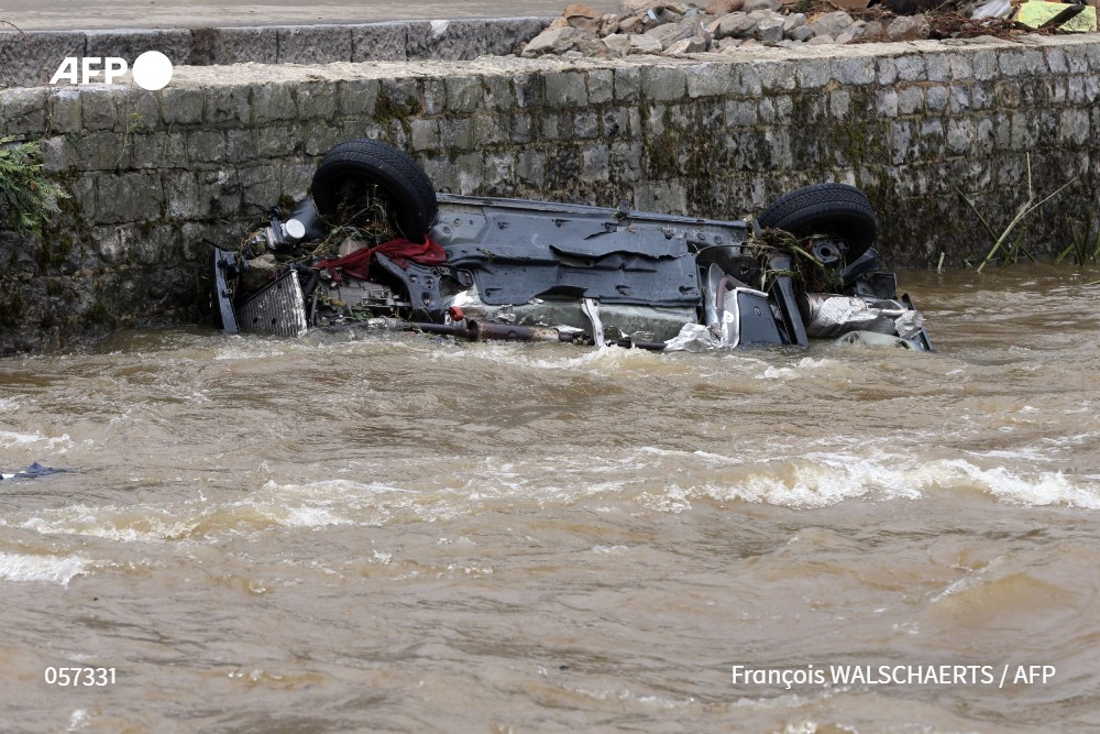 We bring our wholehearted support to our customers, partners, colleagues and friends in Germany and Belgium currently facing #floods.
Our Europ Assistance colleagues keep on mobilizing 24/7 to help you.
#YouLiveWeCare