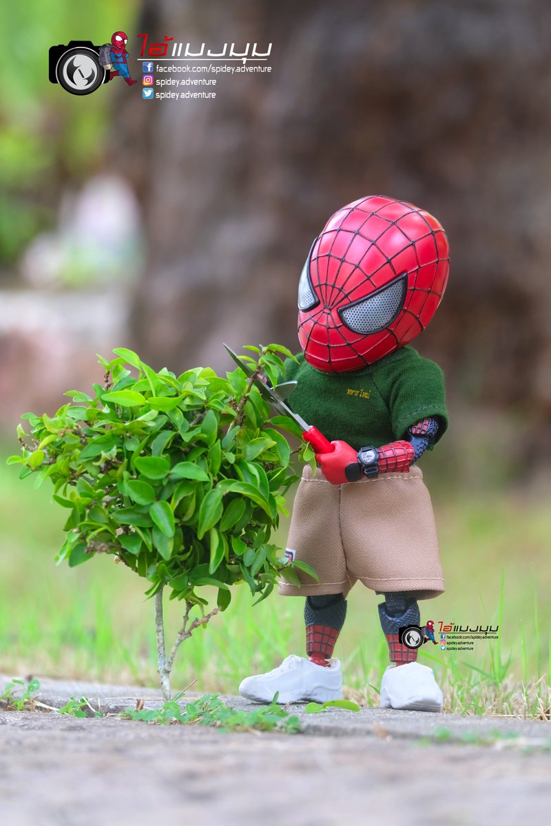 spideyadventure's tweet photo. ฝากตัวรับใช้นาย ตัดหญ้าที่ขวางทางเดินนาย
กำจัดปลวกสู่ความตาย ชื่อเสียงกองร้อยเลื่องลือ
ตัดหญ้าผ่านไป ขุดสวน รดน้ำค่อยๆ ผ่านไป
รบหญ้าฆ่ามดต่อไป ก่อนเดินเข้าเวรคืนนี้ 😁
#eggattack #eggattacker #eggattackspiderman
#eggattackthailand #beastkingdomeggattack #ทหารใหม่ #ทหารเกณฑ์ https://t.co/9xZnzfY5lS