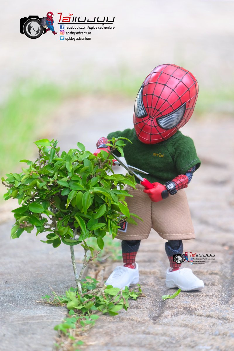 spideyadventure's tweet photo. ฝากตัวรับใช้นาย ตัดหญ้าที่ขวางทางเดินนาย
กำจัดปลวกสู่ความตาย ชื่อเสียงกองร้อยเลื่องลือ
ตัดหญ้าผ่านไป ขุดสวน รดน้ำค่อยๆ ผ่านไป
รบหญ้าฆ่ามดต่อไป ก่อนเดินเข้าเวรคืนนี้ 😁
#eggattack #eggattacker #eggattackspiderman
#eggattackthailand #beastkingdomeggattack #ทหารใหม่ #ทหารเกณฑ์ https://t.co/nX8fpCsPy9