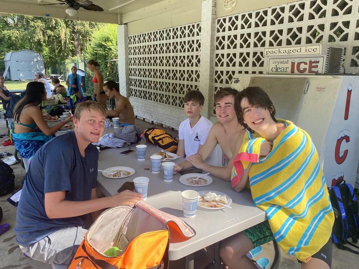 hamletswimteam's tweet image. We love Pancake Breakfast Fridays!!