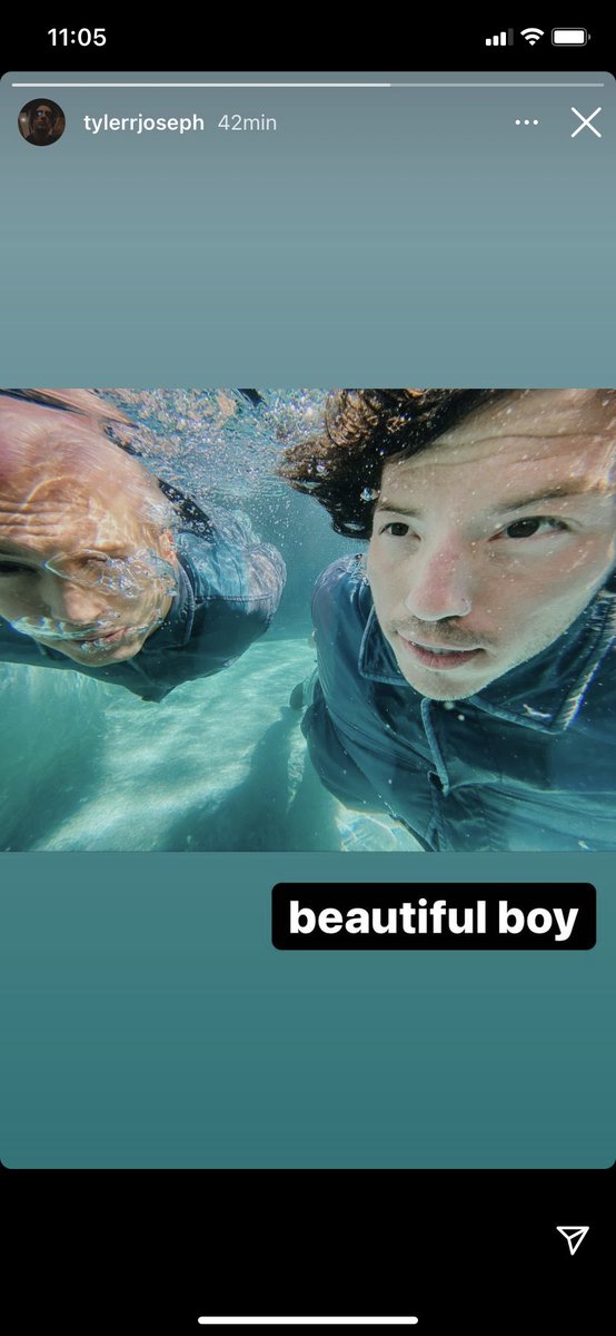 fakeuoit's tweet photo. beautiful boy https://t.co/CF2mFUgS0f