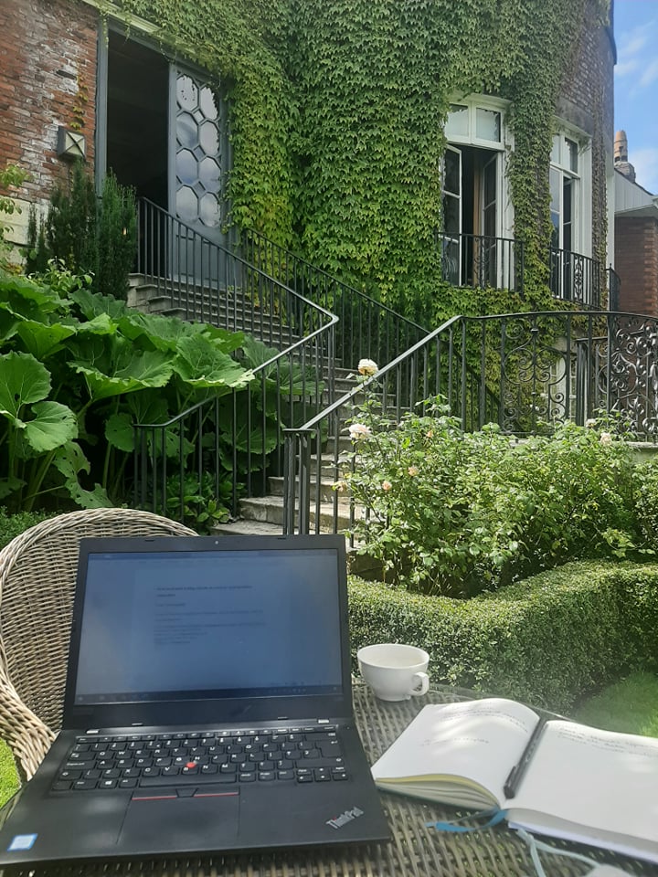 ResLangLingYSJ's tweet photo. Having an immensely productive, collegiate and joyful day at our @ResLangLingYSJ away day! A beautiful spot for important catching up, looking forward, writing and peer reviewing. And some good food and company - all much needed! https://t.co/PPict1CxWt