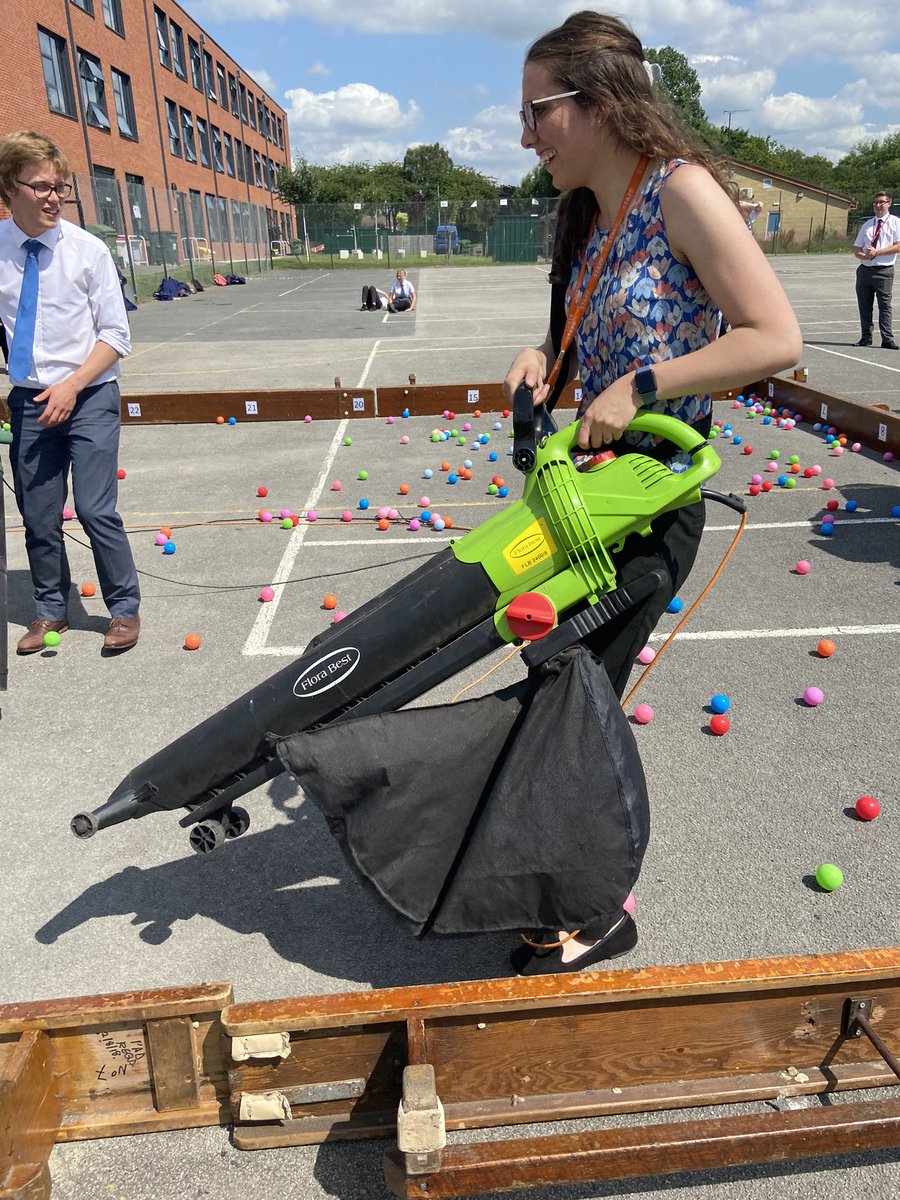 niepermaths's tweet photo. It wasn’t just the year 9s having fun … the crystal dome proved fun for science and maths team too! @AceyMiss @MissWetton @MrMetacognition @nieperscience https://t.co/5pinF2clJA