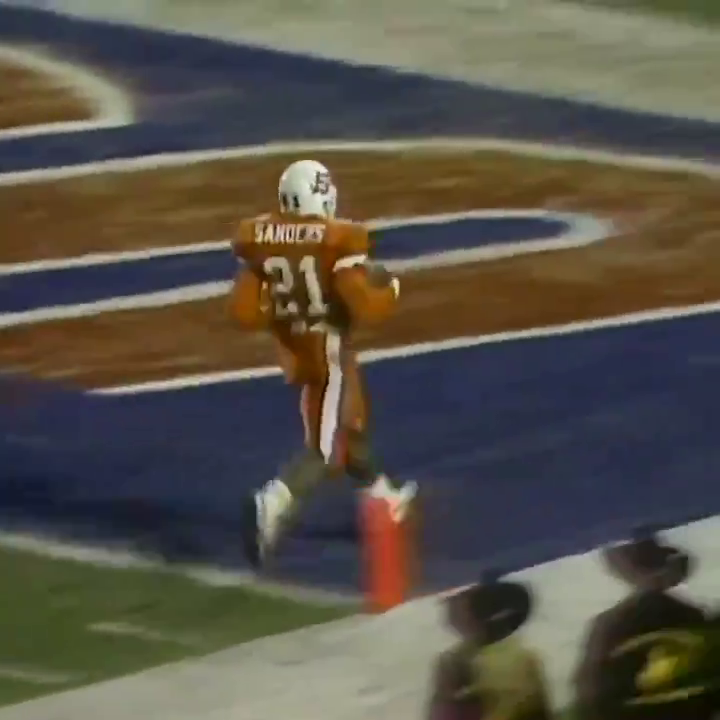 Happy 53rd Birthday to the himself, BARRY SANDERS! 