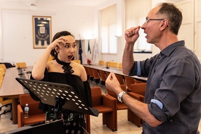 Mascarade Opera Studio (@mascaradeopera) on Twitter photo Tra i partecipanti di quest’anno alla Bel Canto summer scuola della <a href="/Solti_Accademia/">Solti Accademia</a> due straordinari talenti del Mascarade Opera Studio, Gabriele Kupsyte e Xeni Tziouvaras! Tra i partecipanti di quest’anno alla Bel Canto summer scuola della <a href="/Solti_Accademia/">Solti Accademia</a> due straordinari talenti del Mascarade Opera Studio, Gabriele Kupsyte e Xeni Tziouvaras!