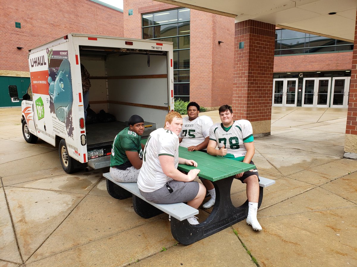 BioExplorations's tweet image. Unloaded with a little help! Thank you gentlemen! @PCHSATHLETES
@PHSCC_NHS
@CouncilPchs
@FielderStaff
@pchs_ptso
@PHSCCADMIN
@Activities_PHS
@Mr_Chlebek
@MkruszWildcats
@CoachRKeene
@d202schools