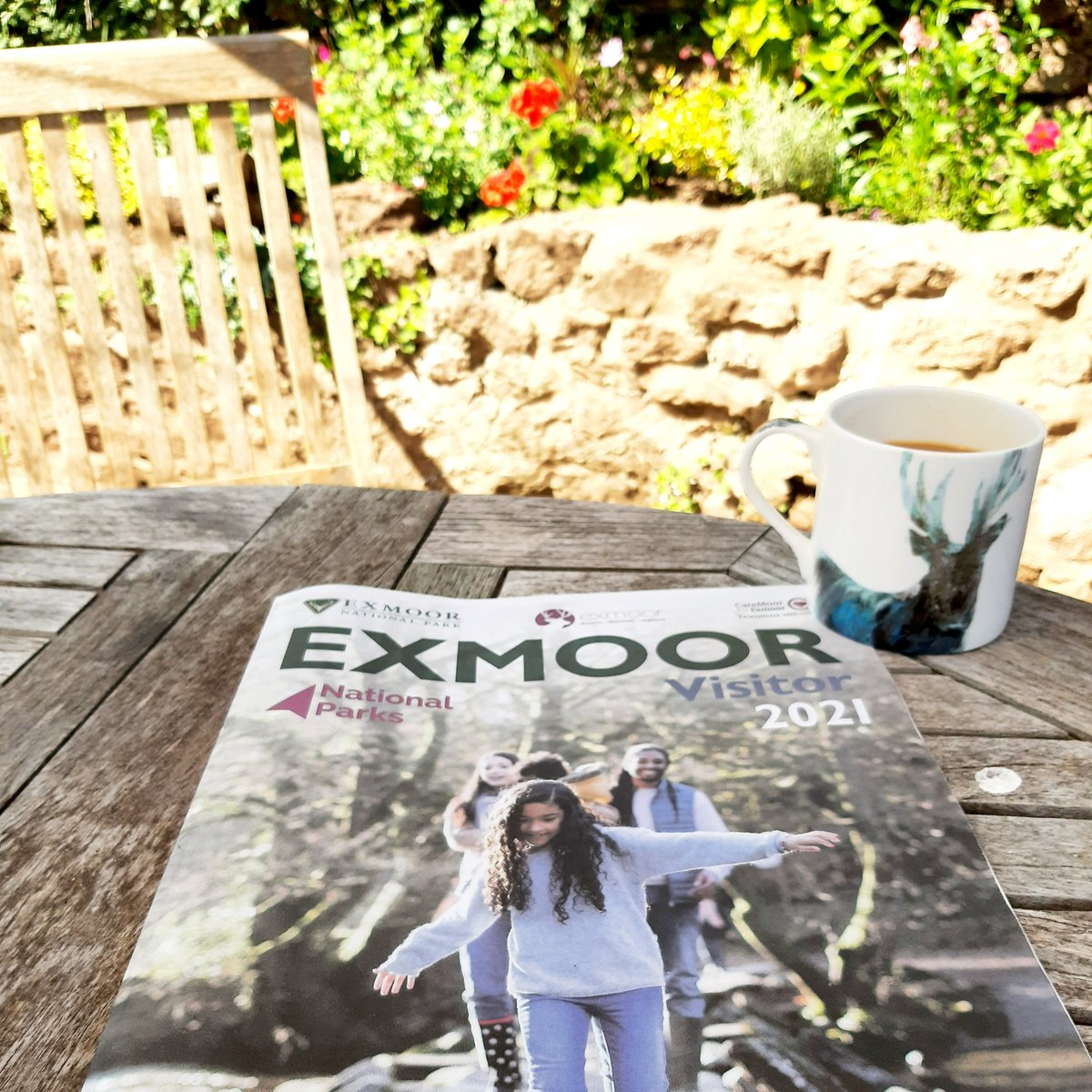 ExmoorNP's tweet photo. Take the #Exmoor #ParkProtector challenge this summer! βοΈ
Help your child complete 8 out 12 of our tasks and they can claim a certificate and free stationary set from one of our @ExmoorNPCs.
Find out how in this year's Exmoor Visitor or print & download at https://t.co/JXVW3cTnah https://t.co/S2A3vCGqix