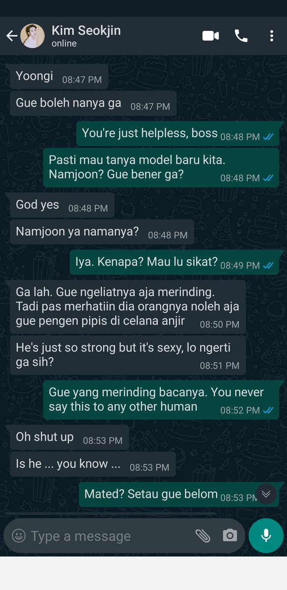 kucinggendut__'s tweet photo. ✏ NAMJIN AU

Omega!Joon is not a big fan of alphas. Neither Alpha!Jin towards omegas.

But they should learn that sometimes, soulmate is not about personal preferences.

Day 1 #OmegaJWeek @RJRmenfess https://t.co/yCitxsms1I