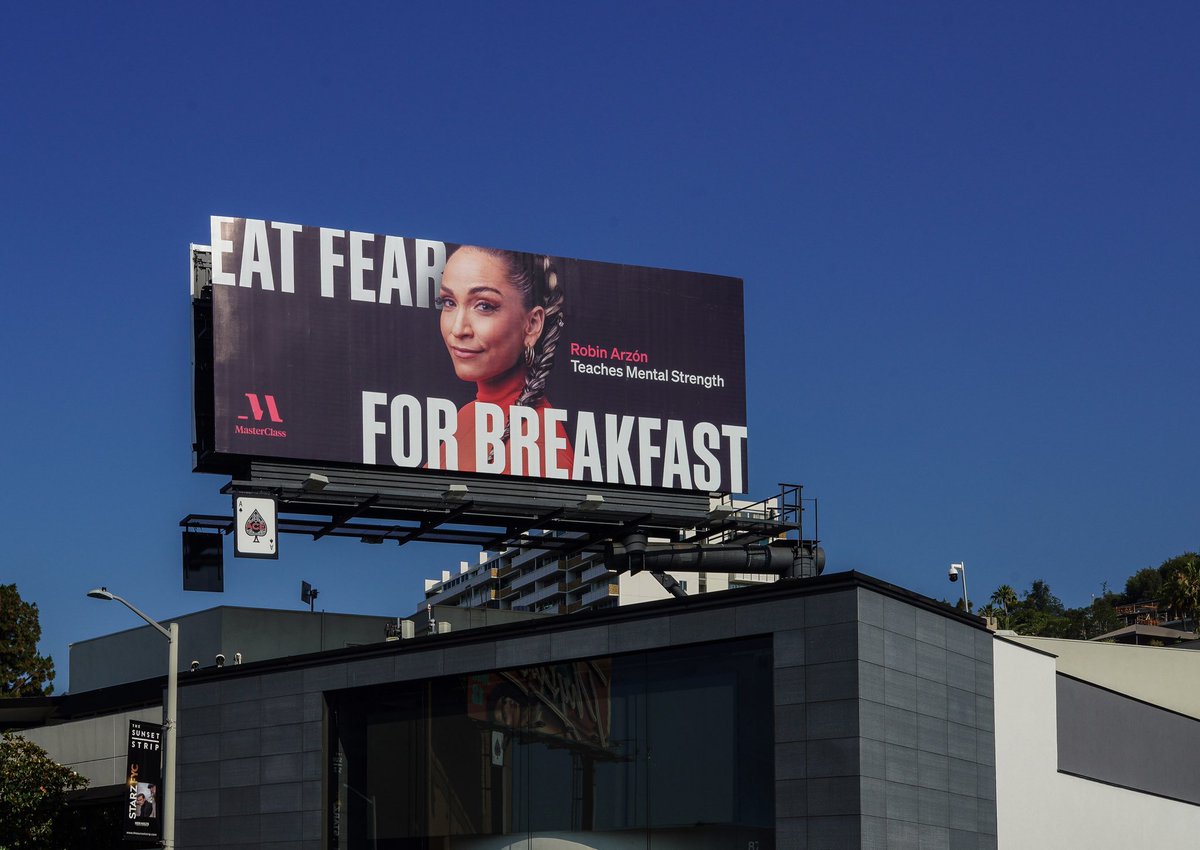 Spotted on Sunset Blvd. 👀 🤩<a href="/MasterClass/">MasterClass</a>