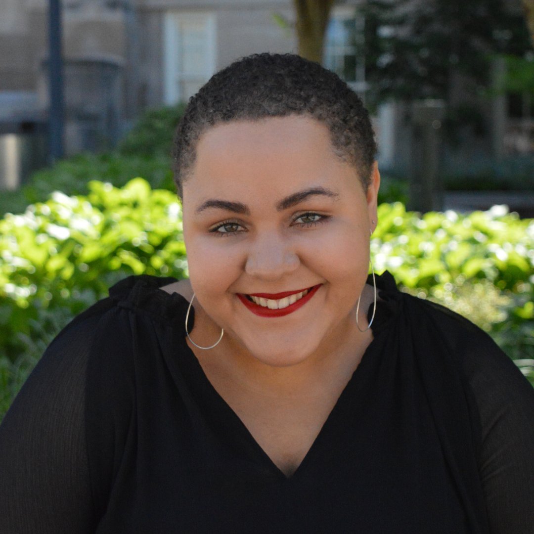 GruninFdn's tweet photo. We are proud to introduce our #Diversity in #Arts #Leadership (DIAL) #Intern, Camryn Morrow! Camryn is working with the Grunin Foundation for the summer and also helping with @NJACRF projects. Read more about Camryn: https://t.co/mhlLOWvl7w #gruninfoundation #NJACRF #thearts https://t.co/ClEICTi00n