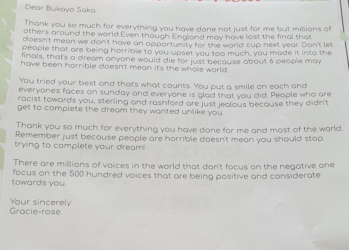 Our mini widow (11years old) writing to <a href="/BukayoSaka87/">Bukayo Saka</a> 
#SpreadLoveNotHate
#TeachLove
#FootballTheOtherGame
#BlackWidows