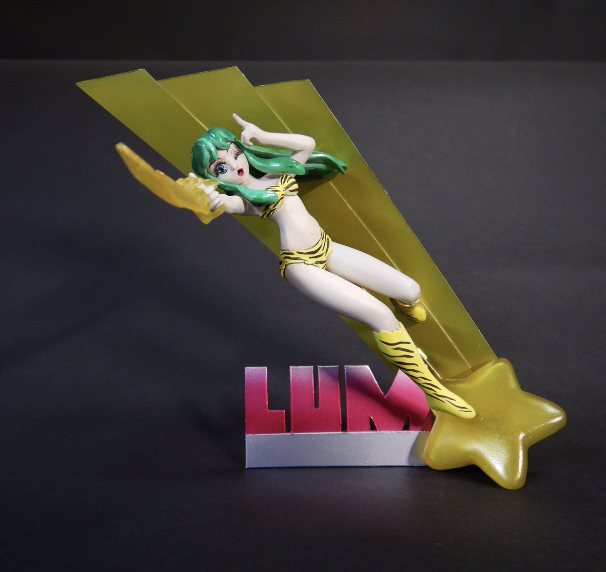 わからんちゃ على تويتر 涼しくなるまで制作休止 昭和のアニメヒロインと言えば誰かなーと思って昨年 うる星やつらのラムちゃん作ってみました アニメ版は絵コンテさんが沢山いてどれも魅力的で迷ったので原作の高橋留美子さん寄りのラムちゃんで うる星やつら