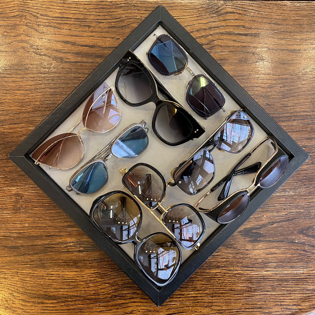 SUNGLASSES 😎 

Come and see our full range of beautiful sunglasses. Call for an appointment. 0115 9418121
#sunglasses #eyewear #mauijim #bartonperreira #ditaeyewear #opticiansnottingham #pelhamstreet