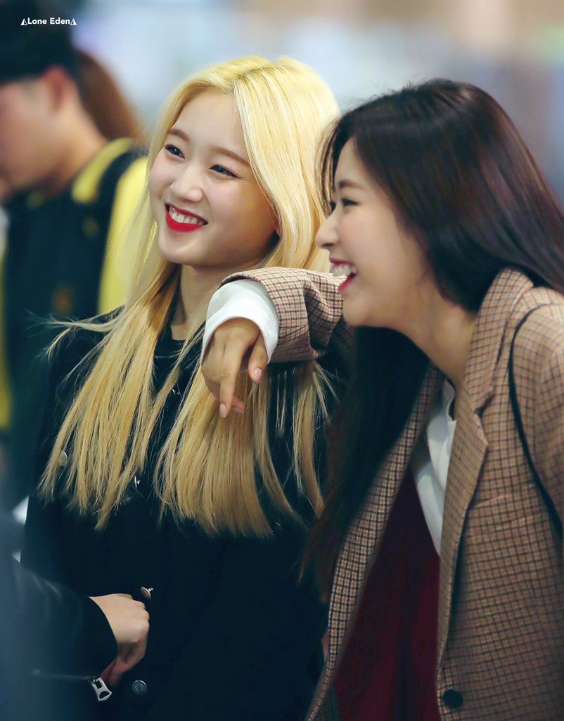 hyewonlqs's tweet image. hyewon's best moments ; thread 🐺🦋