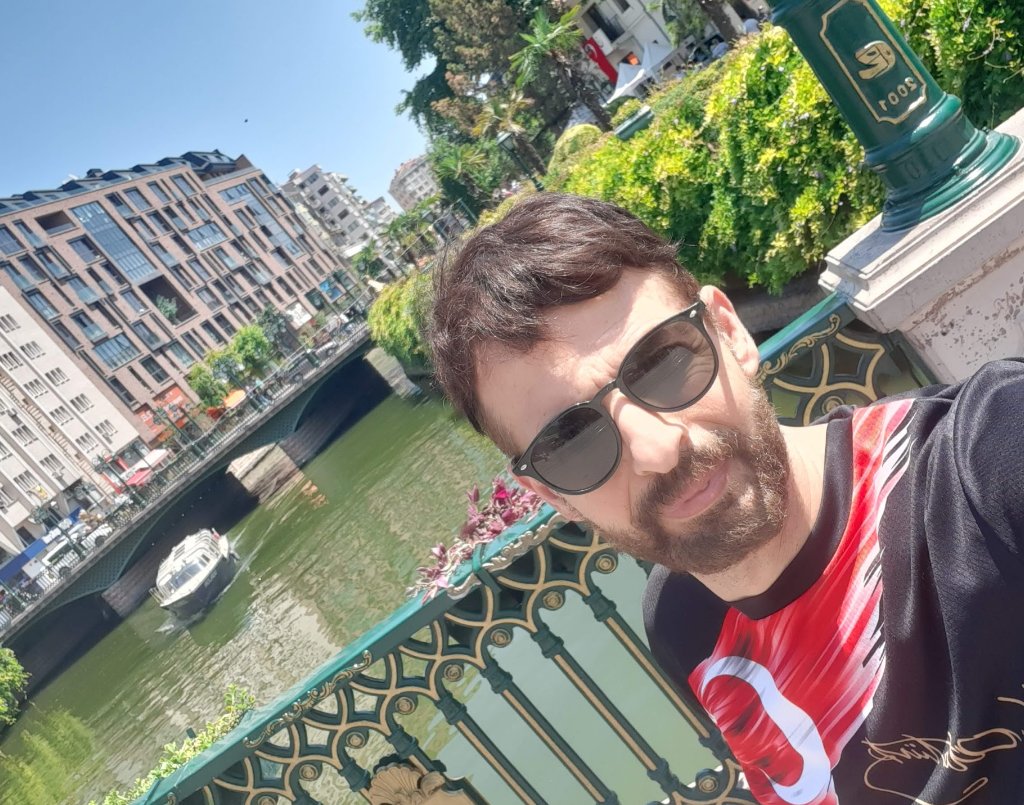 Serdar10694892's tweet photo. #eskişehir bayanlar dm https://t.co/PWtSfoK6Lh