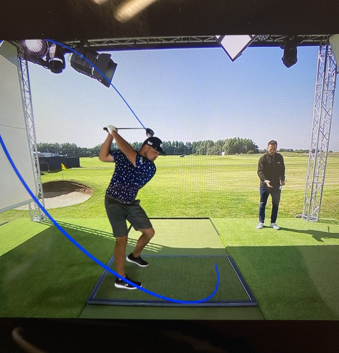 Quality work from <a href="/SkySportsGolf/">Sky Sports Golf</a> <a href="/NickDougherty5/">Nick Dougherty</a> this week at <a href="/TheOpen/">The Open</a> 👌👌