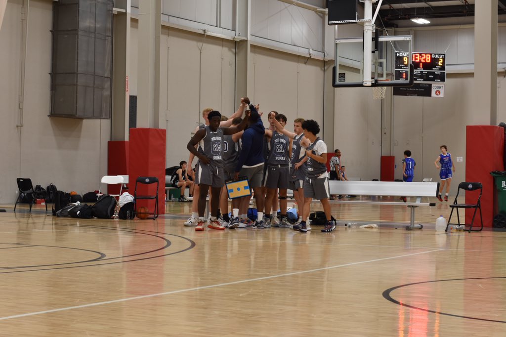 Come watch my guys play tonight in Louisville, KY  in our last AAU TOURNEY!!!
#Playtil0 
<a href="/jacksonnnsmith/">Jackson</a> 
<a href="/adriannstone1/">Adrian Stone</a> 
<a href="/Michael22Miller/">Michael Miller⛹🏾‍♂️</a> 
<a href="/CHILL2022/">Carter Hill</a> 
<a href="/EvanPark12/">Evan Park</a> 
<a href="/_JoshuaGuy/">Josh Guy</a> 
<a href="/craig_fleck23/">Craig Fleck</a> 
<a href="/Trocker0433/">Trevor Coleman</a> 
<a href="/saucedupdontai2/">Dontai Pendleton</a>