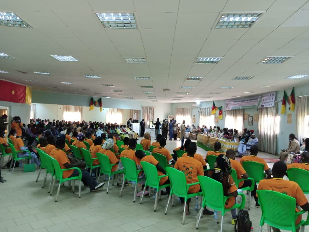 zenunetwork's tweet photo. En ce moment : 
Cérémonie de lancement officiel du forum des jeunes du Cameroun, pôle de Maroua !

#FJC2021 
#PoleMaroua 
#ZenuNetwork 
#Covid_19 https://t.co/J9jLYwyJ2Q