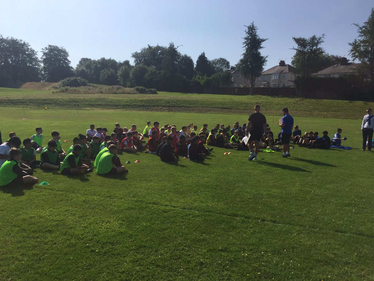 <a href="/MrAyres_StJ/">Mr Taylor-Ayres</a> <a href="/LlysGlyndwr/">LlysGlyndwr</a> <a href="/StJuliansSchool/">St Julian's School</a> <a href="/StJuliansPE/">St Julian's PE dept</a> <a href="/Mrking_StJu/">Mr King</a> <a href="/MrPhillips_StJ/">Mr Phillips PE</a> Great efforts all round!