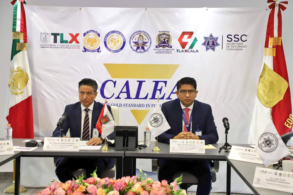 SSC_TLX's tweet image. Nuestro titular de la Secretaría de Seguridad Ciudadana y el Gerente de Acreditación inician la evaluación ante la comisión de @CaleaMexico, con el objetivo de acreditar a la @SSC_TLX en estándares internacionales de actuación policial en #Tlaxcala #CALEAVirtualConference