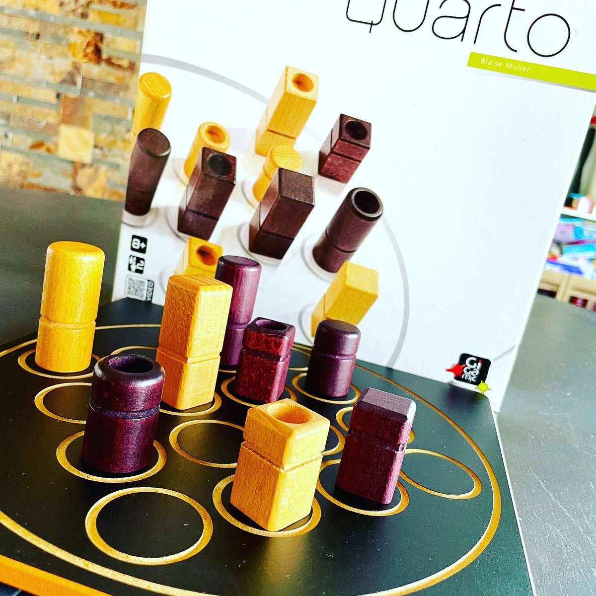 NikoOika's tweet photo. Ne vous fiez pas à ses règles simples ! Tel un jeu d’échecs il vous demandera un magnifique raisonnement ! 

Alors si vous aimez vous casser un peu la tête, ce magnifique jeu en bois est fait pour vous !!!

@Gigamic #jeu #jds #bois #echecs #quarto #boargames @OikaOika #amiens https://t.co/59S1bCnCv5