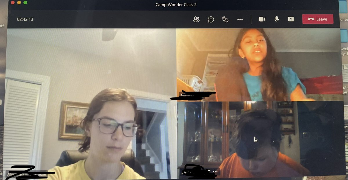 Working on our community action project! Bring in smilies and joy to everyone! <a href="/ClaraHowitt/">Dr. Clara Howitt</a> <a href="/gecdsbpro/">GECDSB PR</a> <a href="/DarinTeach/">Darin Carroll</a> #GECDSBSLP2021