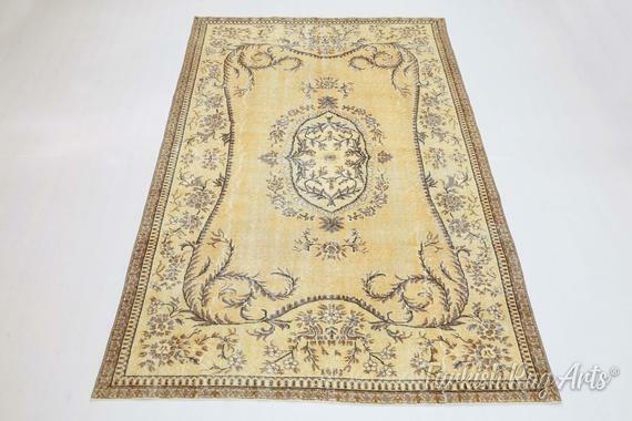 TurkishRugArts's tweet photo. 5.5x9 ft, TURKISH MEDALLION VINTAGE Rug, Oushak Area Rug, Wool, Living Room Rug, Turkey Rug, Handmade, Oriental, Mustard, Amber, Beige Faded by TurkishRugArts https://t.co/ceZT33nRc6 https://t.co/VvNA10RXFn