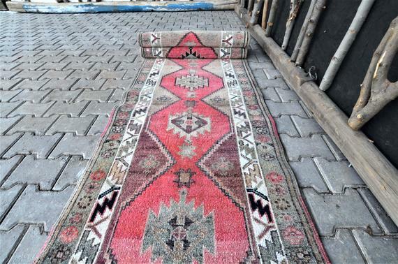 TurkishRugArts's tweet photo. 2.7x12.2 ft, VINTAGE Runner, TURKISH Runner, Pink Runners Wool Handmade, Oushak Runner, Turkish Rug, Hallway Runner, Rustic, Farmhouse Decor by TurkishRugArts https://t.co/JI4jIH0yqn https://t.co/Lt57AEikY7