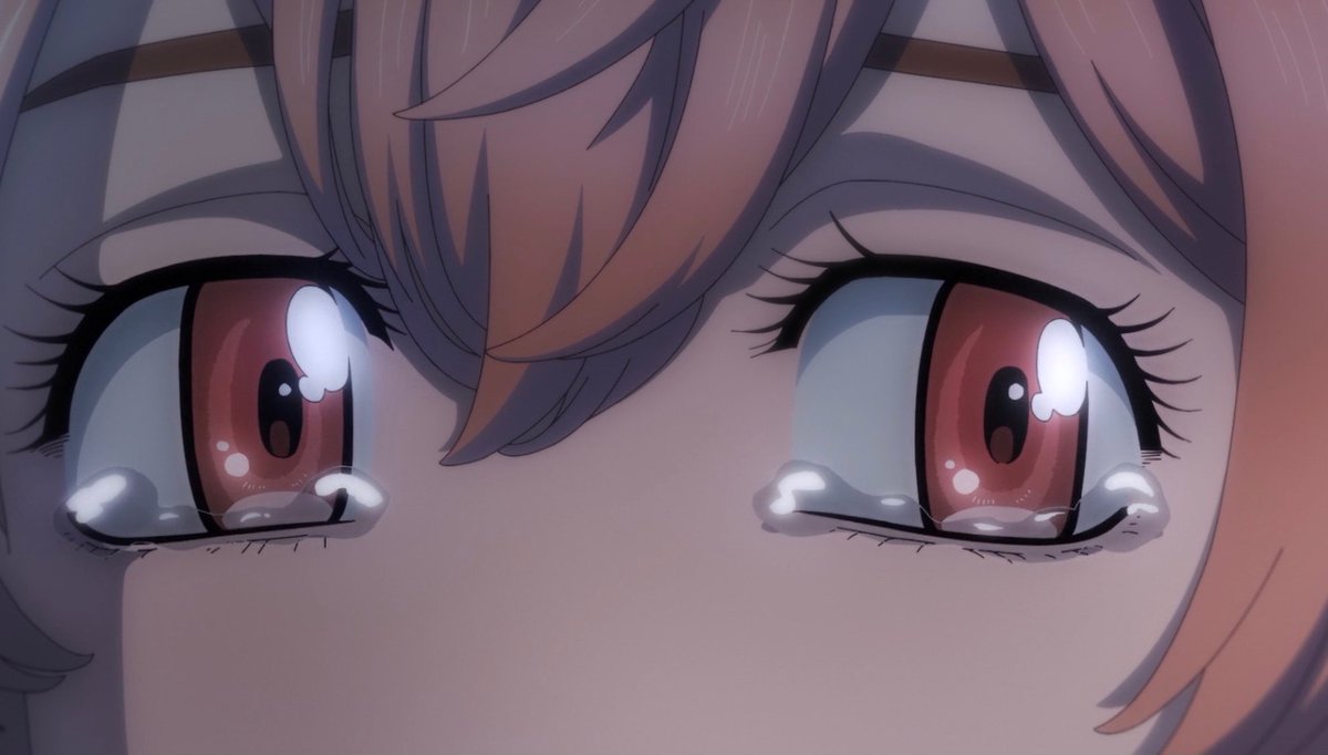 TRPerfectShot's tweet photo. " Why did you leave me ? " https://t.co/NNBiqdBaFo