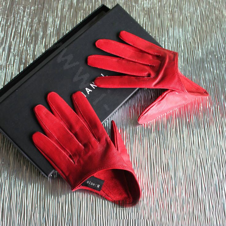 Pl_Godg's tweet image. #ForHelp

Qui sait où trouver ce genre de gants svp?😅