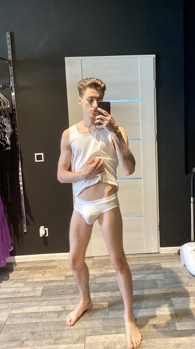 All in white ???

Subscribe to me on my ONLYFANS for more?

https://t.co/8I8Aa9k77H https://t.co/FR1